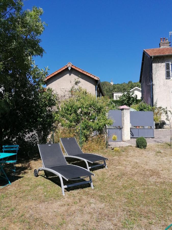Apartmán Le Garni Vendemiaire Vesoul Exteriér fotografie